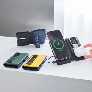 M301 Qi2 3-in-1 Magnetic Charging Pad