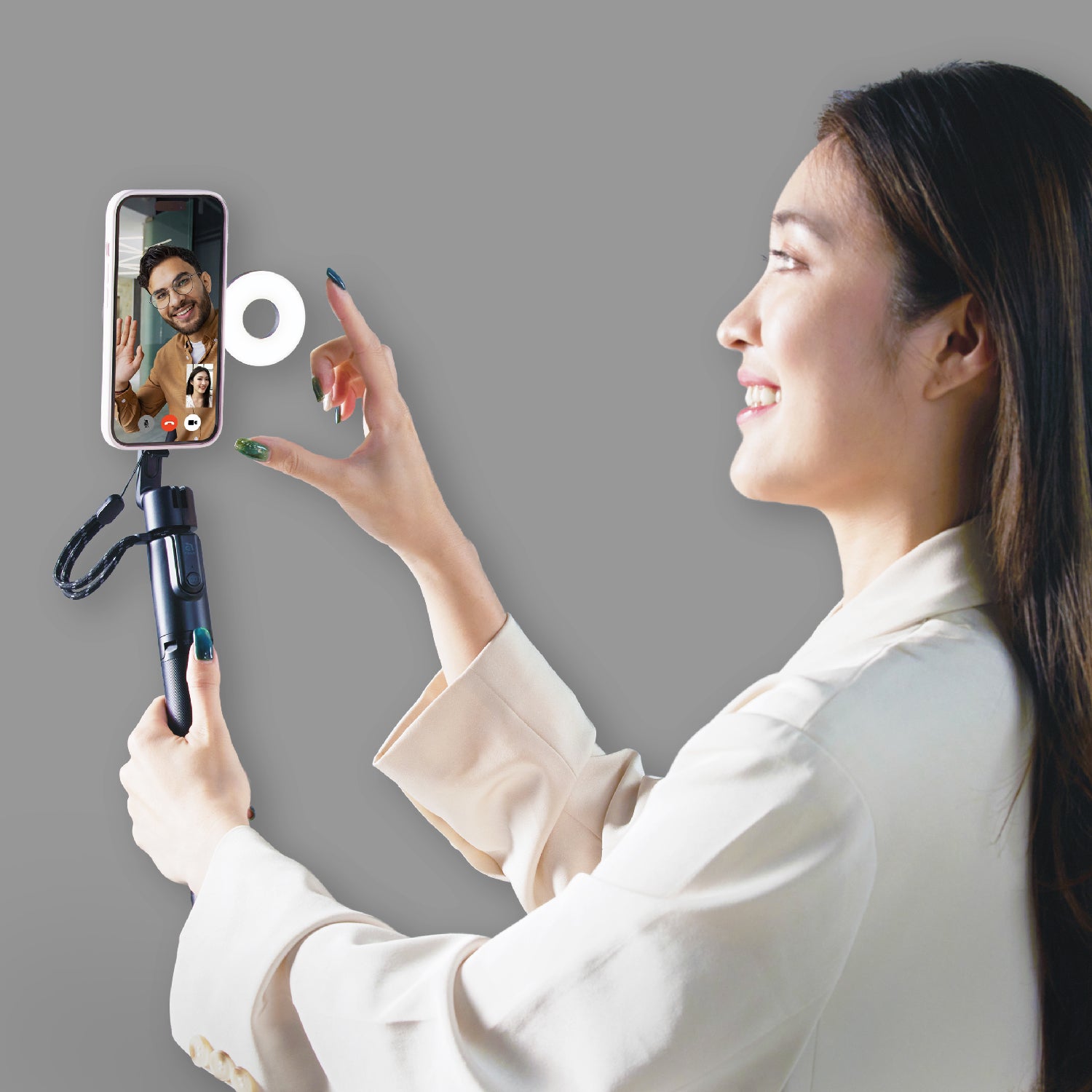 SELFIE_Pro_main-pic_NO_09_1500px.jpg